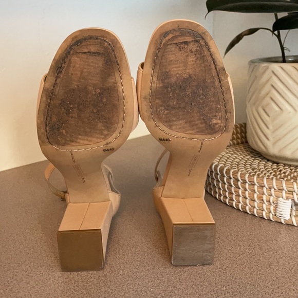 Vince Camuto Ankle Strap Block Heel Sandal, Nude, Size 9 - Picture 5 of 6